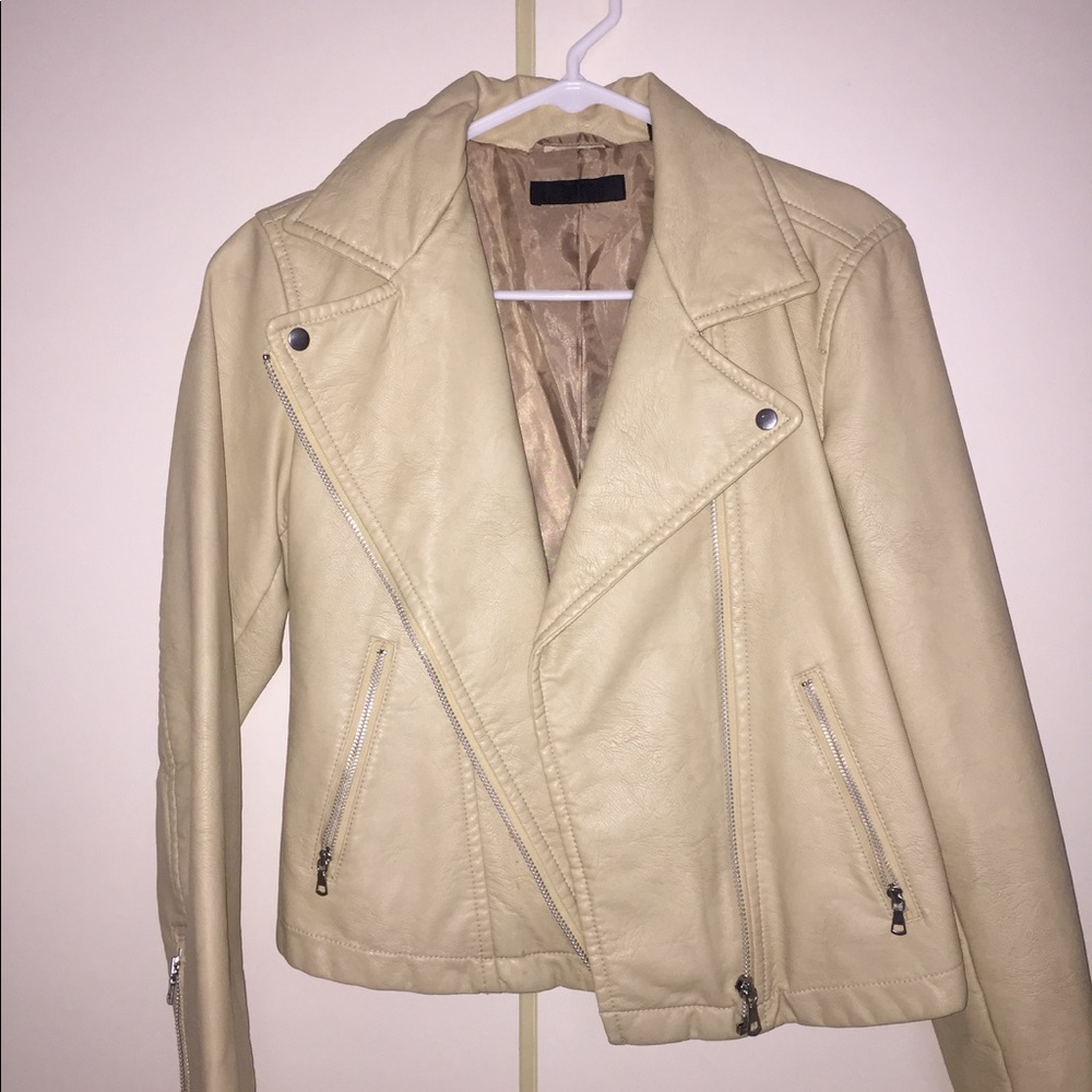 Nude leather jacket (FAKE)